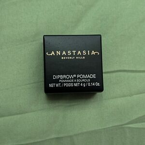 Anastasia Dipbrow Pomade